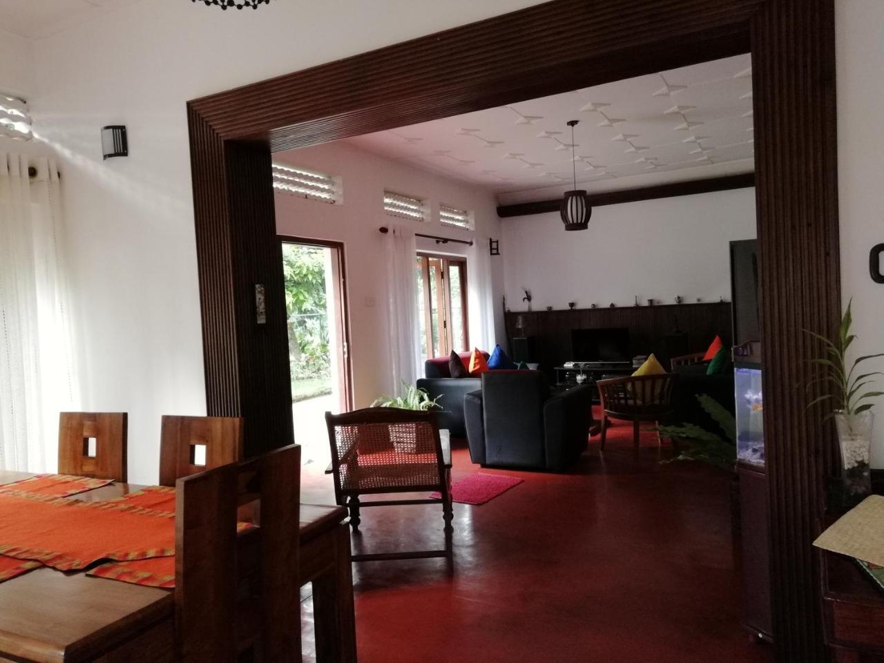 Mahaweli Shades Hotel แคนดี้ ภายนอก รูปภาพ